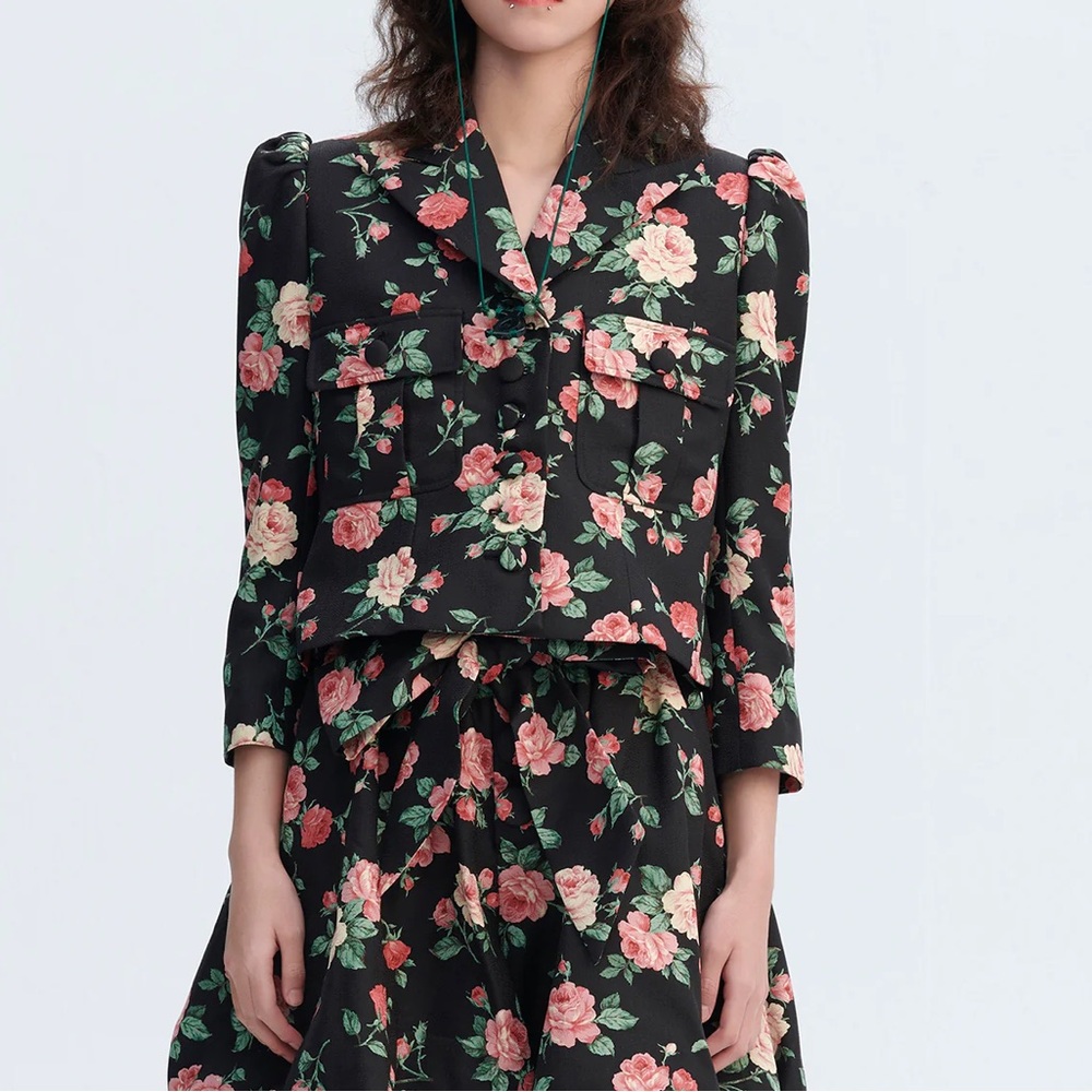 Motoguo Madame Frou Frou Floral Rose Print Boxy Jacket NWT XS